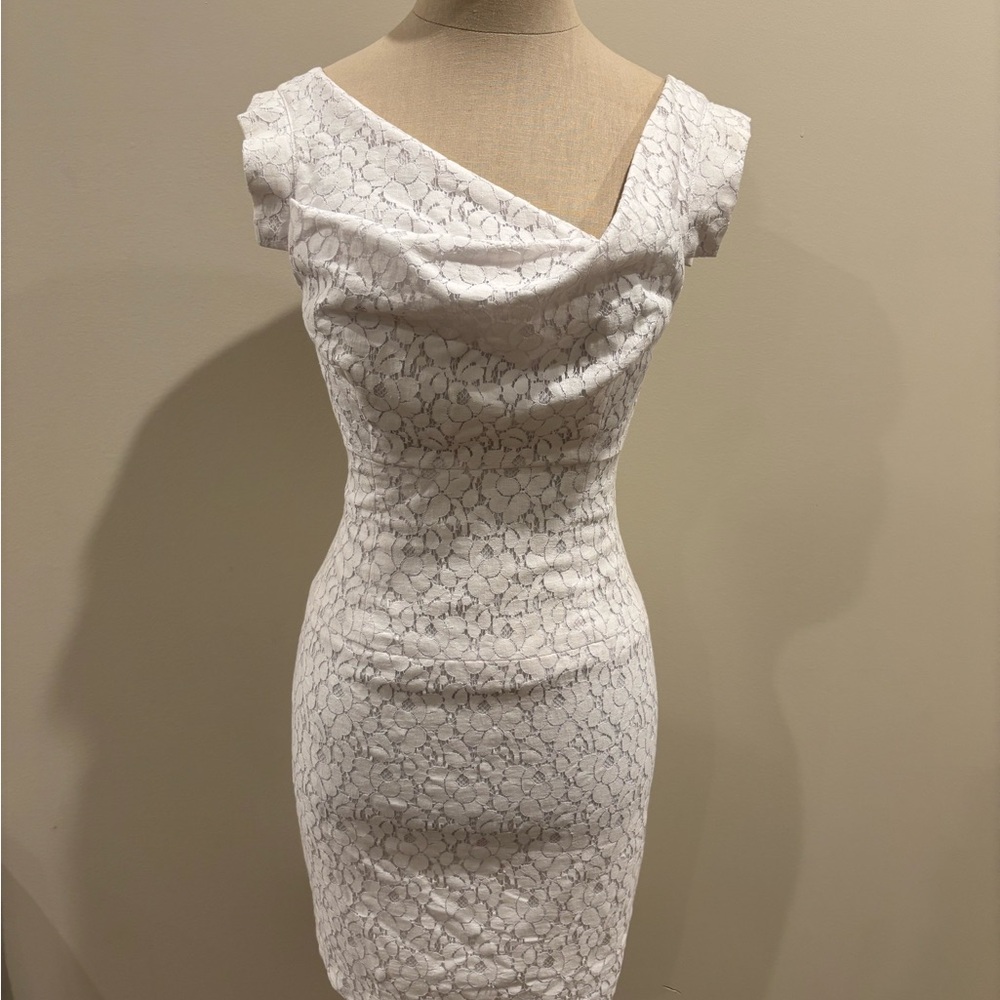 Black Halo Jackie O Mini White Lace Dress